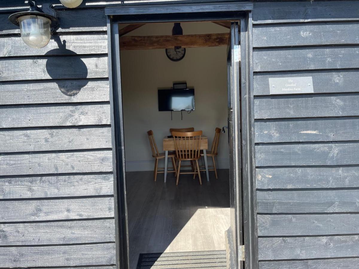 Apartamento The Cow Shed 2-bed In Bradwell on Sea